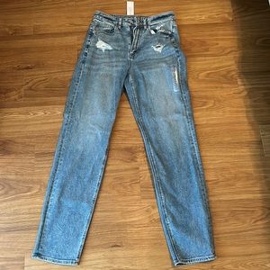 NWT AE Mom Straight Jean